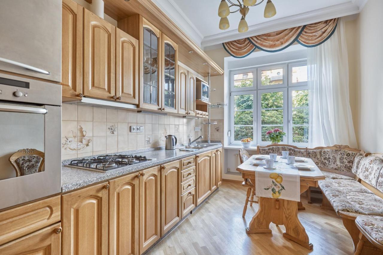 Villa Deluxe Apartments Karlowe Wary Zewnętrze zdjęcie